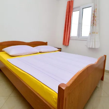 Apartament Vinka-1 By Interhome